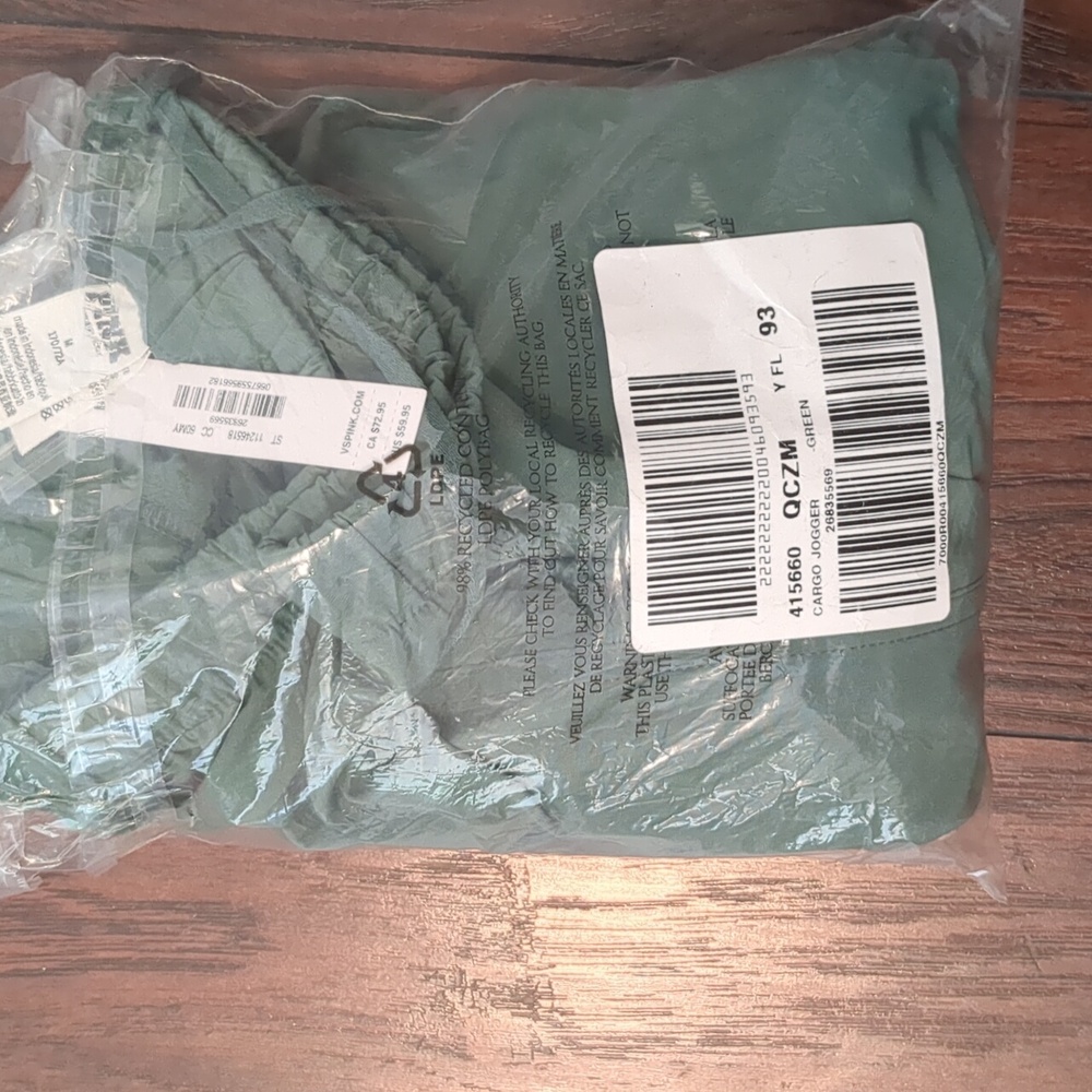 New PINKTech Stretch Cargo Pants - Picture 3 of 5